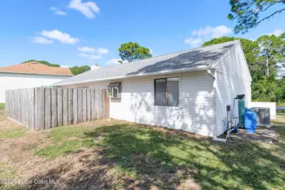 1098 Durango Street SE, Palm Bay, FL 32909 - Photo 35
