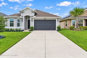 456 Kylar Dr NW, Palm Bay, FL 32907 - Photo 1