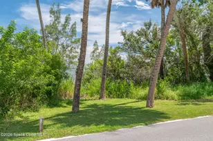 13875 N Indian River Dr, Sebastian, FL 32958 - Photo 17
