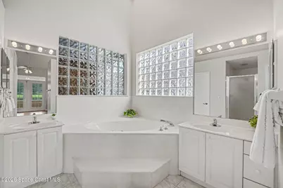 455 Willowgreen Lane, Titusville, FL 32780 - Photo 19