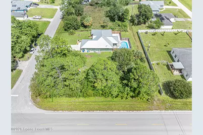 7926 102nd Avenue, Vero Beach, FL 32967 - Photo 13