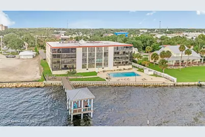 525 Indian River Avenue #306, Titusville, FL 32796 - Photo 3