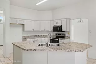 741 Pepper St NE, Palm Bay, FL 32907 - Photo 11