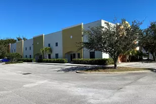 3030 Venture Ln, Melbourne, FL 32934 - Photo 1