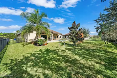 906 Casa Dolce Casa Circle, Rockledge, FL 32955 - Photo 39
