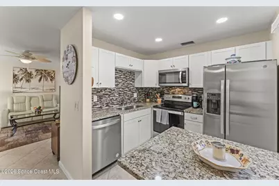27 Pine Arbor Lane #106, Vero Beach, FL 32962 - Photo 13