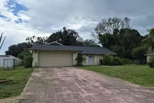 1226 Hedgecoth St NW, Palm Bay, FL 32907 - Photo 1