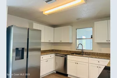 530 Kimberly Circle, West Melbourne, FL 32904 - Photo 3