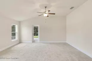 1046 Kylar Dr NW, Palm Bay, FL 32907 - Photo 7