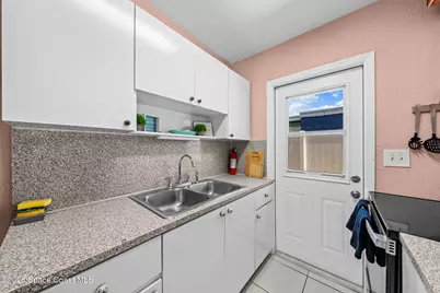 110 Tyler Avenue, Cape Canaveral, FL 32920 - Photo 15