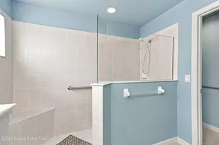 3642 Shawnee Ln, Melbourne, FL 32901 - Photo 17