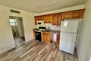 7 Oak St, Cocoa, FL 32922 - Photo 3