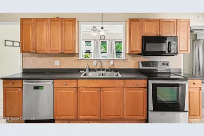 2608 Pepper Avenue, Melbourne, FL 32935 - Photo 15