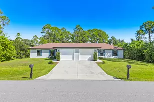 1677 Lizette St SE, Palm Bay, FL 32909 - Photo 3