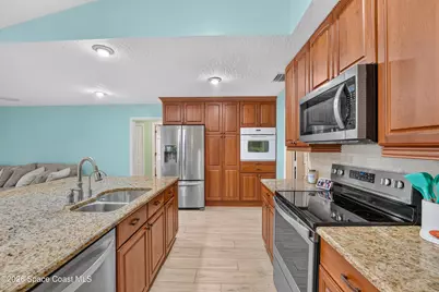 524 Veracruz Boulevard, Indialantic, FL 32903 - Photo 21