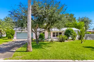 525 Pelican Dr, Satellite Beach, FL 32937 - Photo 1