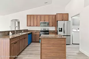 1410 Ruffin Cir SE, Palm Bay, FL 32909 - Photo 13