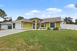 437 Jupiter Blvd NW, Palm Bay, FL 32907 - Photo 3