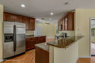 991 Tahiti Ave SE, Palm Bay, FL 32909 - Photo 15
