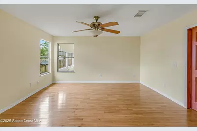991 Tahiti Avenue SE, Palm Bay, FL 32909 - Photo 27