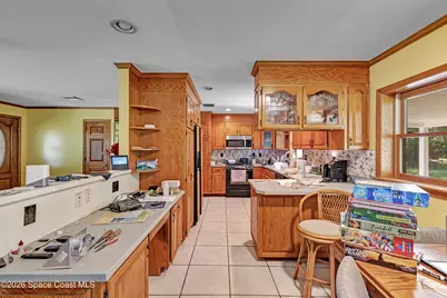 565 Kings Way, Merritt Island, FL 32953 - Photo 11