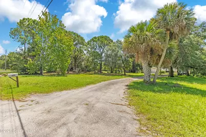 565 Kings Way, Merritt Island, FL 32953 - Photo 7