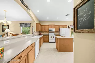 511 Waterside Cir, Titusville, FL 32780 - Photo 9