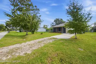 1530 18th Ave SW, Vero Beach, FL 32962 - Photo 3