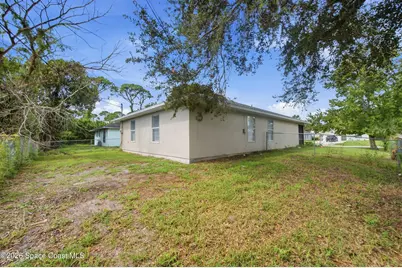 1530 18th Avenue SW, Vero Beach, FL 32962 - Photo 35