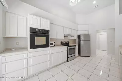 721 Samuel Chase Lane, West Melbourne, FL 32904 - Photo 7