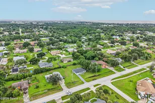 799 Emerson Dr NE, Palm Bay, FL 32907 - Photo 25
