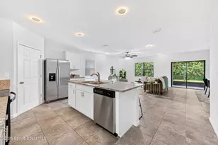 740 Acadia Ct SE, Palm Bay, FL 32909 - Photo 7