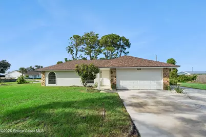 664 25th Street SW, Vero Beach, FL 32962 - Photo 1