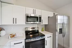 664 25th St SW, Vero Beach, FL 32962 - Photo 17