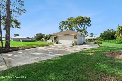 664 25th Street SW, Vero Beach, FL 32962 - Photo 3