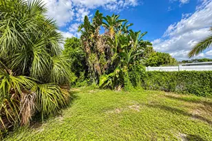 1058 Eyerly Ln NE, Palm Bay, FL 32905 - Photo 25