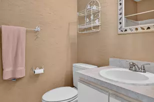 621 7 Gables Cir SE, Palm Bay, FL 32909 - Photo 17