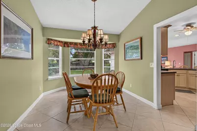 621 Seven Gables Circle SE, Palm Bay, FL 32909 - Photo 7