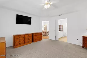172 Delaware Ave, Sebastian, FL 32958 - Photo 17