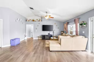 256 Eckert St SE, Palm Bay, FL 32909 - Photo 7