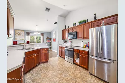 256 Eckert Street SE, Palm Bay, FL 32909 - Photo 13