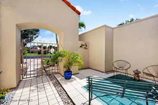734 Pine Island Dr, Melbourne, FL 32940 - Photo 3