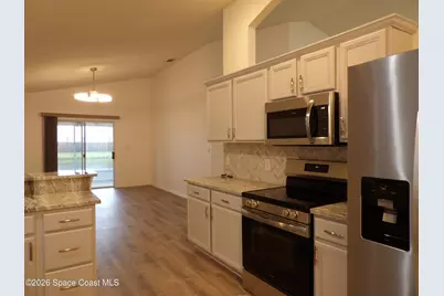 3685 Kestrel Court, Melbourne, FL 32934 - Photo 5