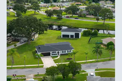 722 Apollo Circle NE, Palm Bay, FL 32905 - Photo 5
