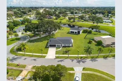722 Apollo Circle NE, Palm Bay, FL 32905 - Photo 7