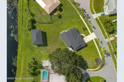 722 Apollo Circle NE, Palm Bay, FL 32905 - Photo 9