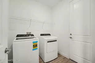1738 Echelon Point Way NW, Palm Bay, FL 32907 - Photo 17