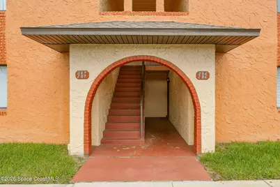 189 San Juan Circle #189, Melbourne, FL 32935 - Photo 3