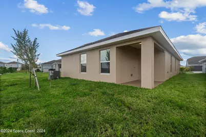 1276 Canfield Circle SE, Palm Bay, FL 32909 - Photo 5