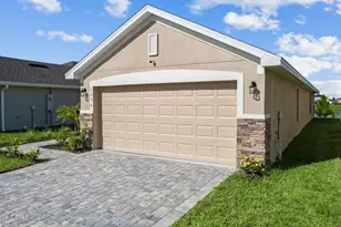 1276 Canfield Circle SE, Palm Bay, FL 32909 - Photo 19